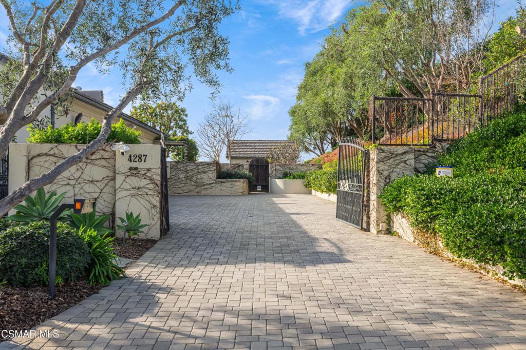 4287 Skywalker Drive