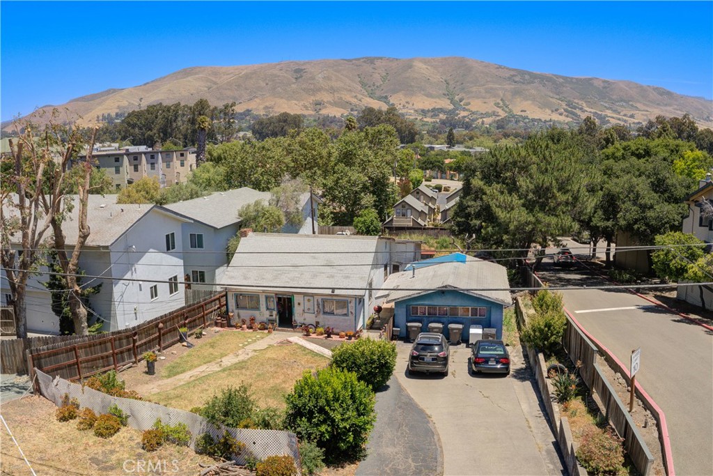 3280 Rockview Place