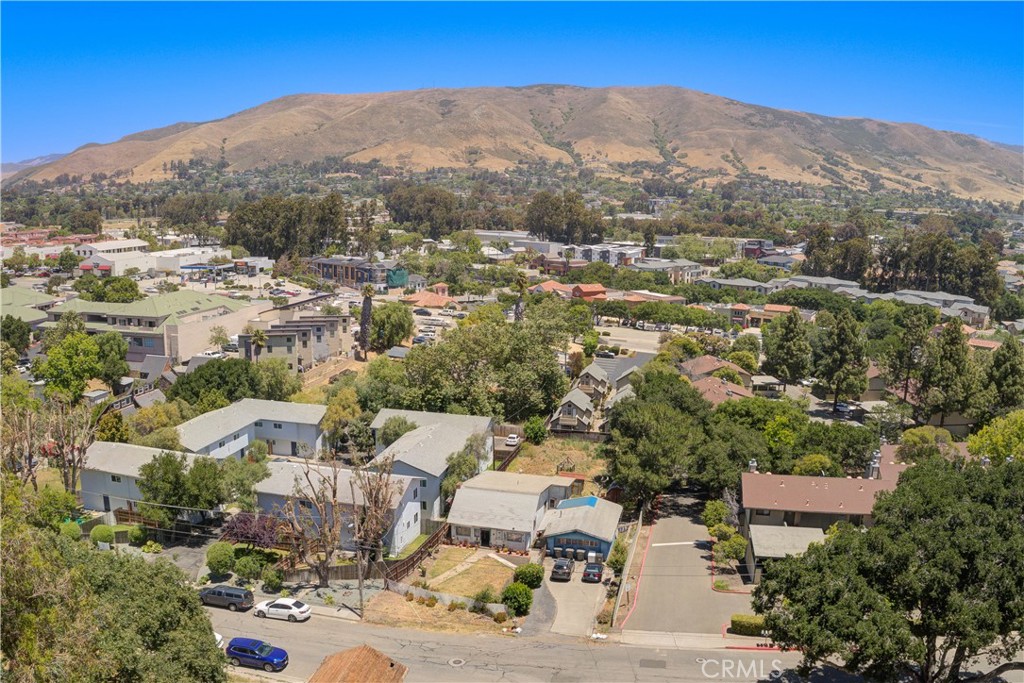 3280 Rockview Place
