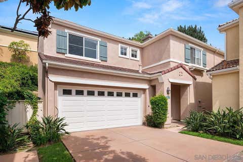 Photo of 11237 Carmel Creek Rd RD #5, San Diego, CA 92130 (MLS # 260020043SD)