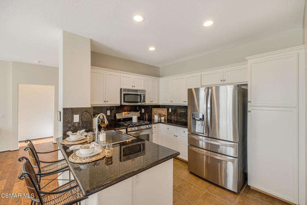 Waverly Place - 504 - 1005132 - Residential