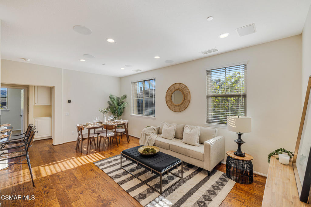 Waverly Place - 504 - 1005132 - Residential