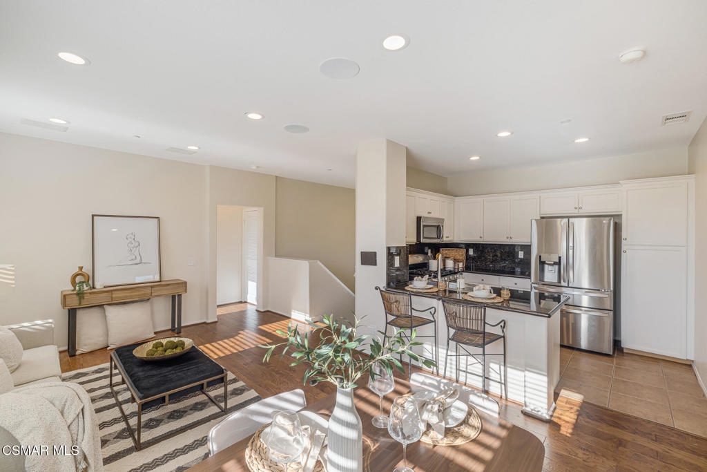 Waverly Place - 504 - 1005132 - Residential