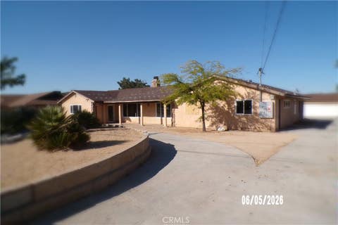Photo of 8309 Langdon AVE, Hesperia, CA 92345 (MLS # CV26123421)