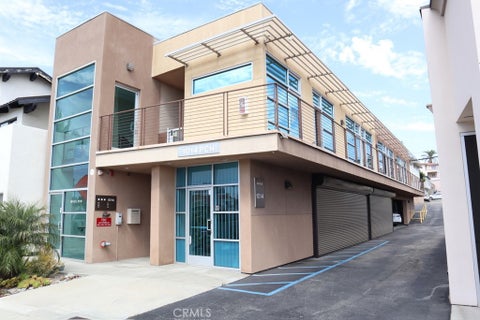 Photo of 1014 PCH HWY, Redondo Beach, CA 90277 (MLS # SB26201120)