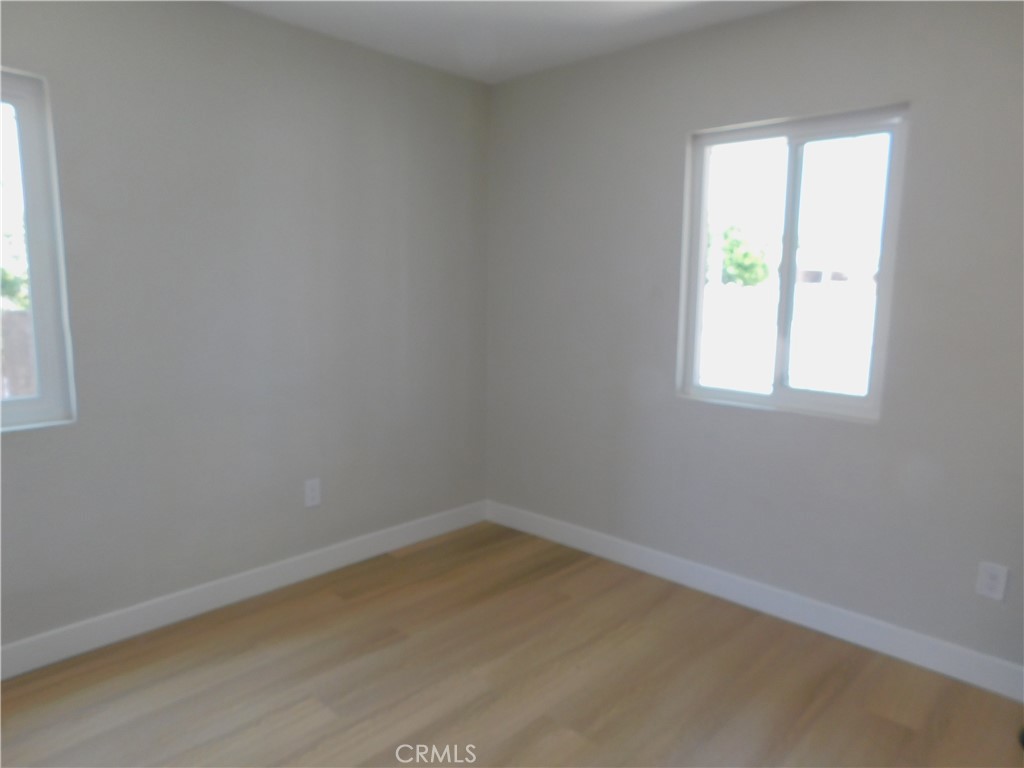 315 W 10th Street
