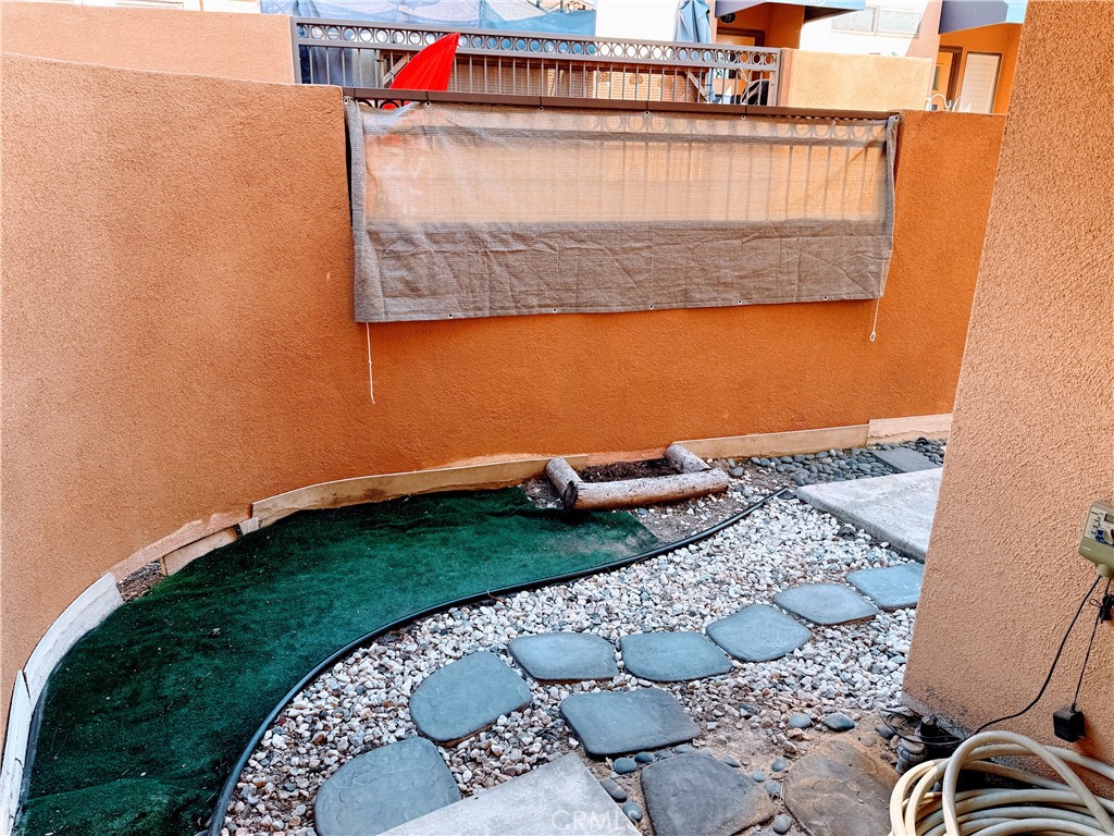 Le Parc (LPC) - Residential Lease