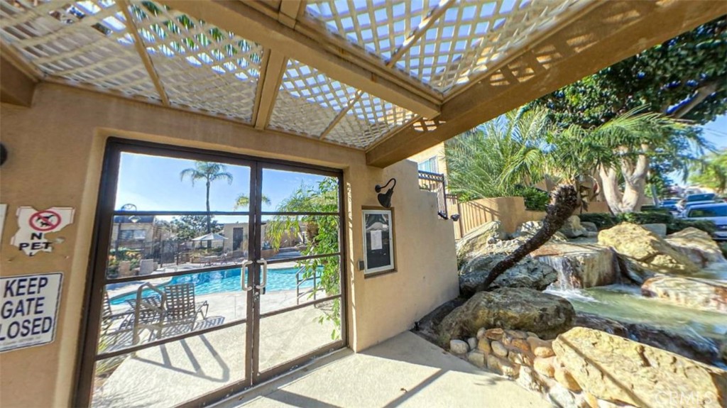 Le Parc (LPC) - Residential Lease