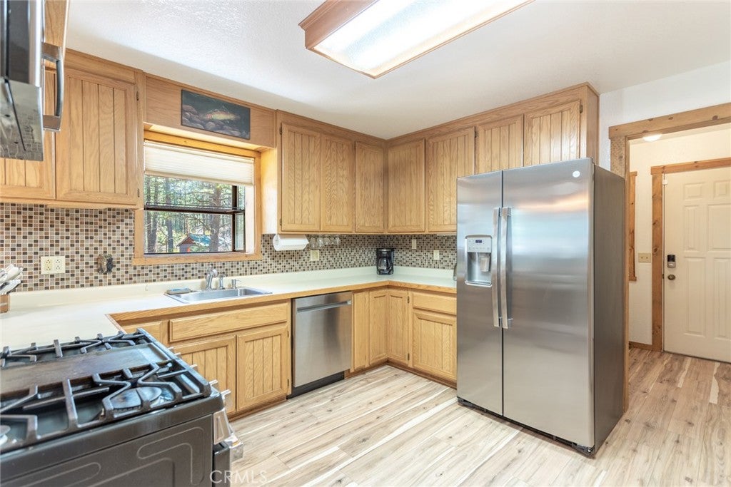 12505 Sugarloaf