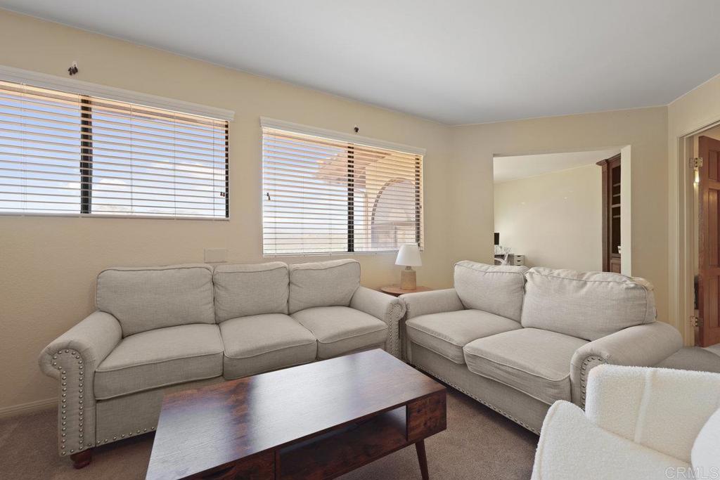 SD COUNTRY ESTATES - Residential