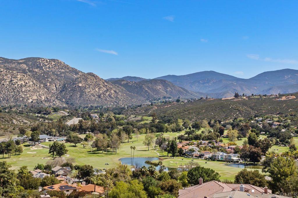 SD COUNTRY ESTATES - Residential