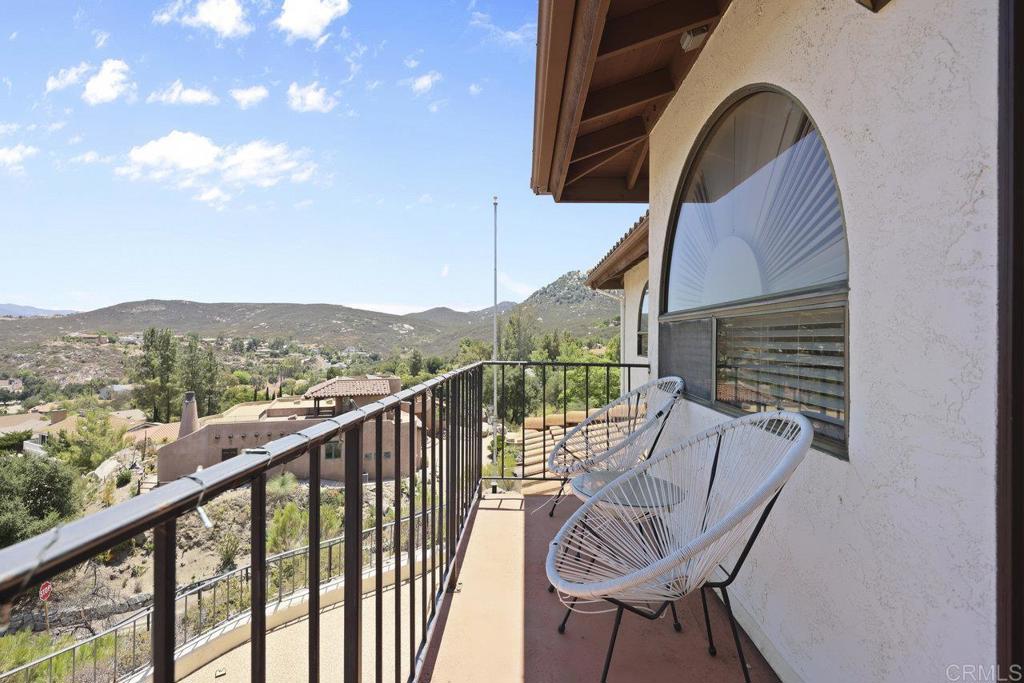 SD COUNTRY ESTATES - Residential