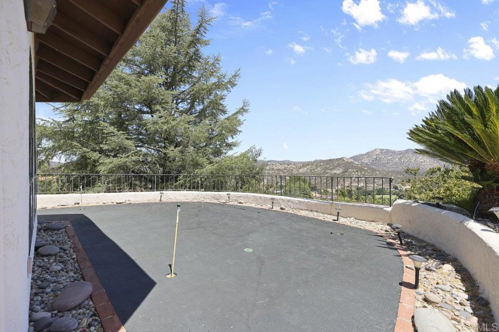 SD COUNTRY ESTATES - Residential