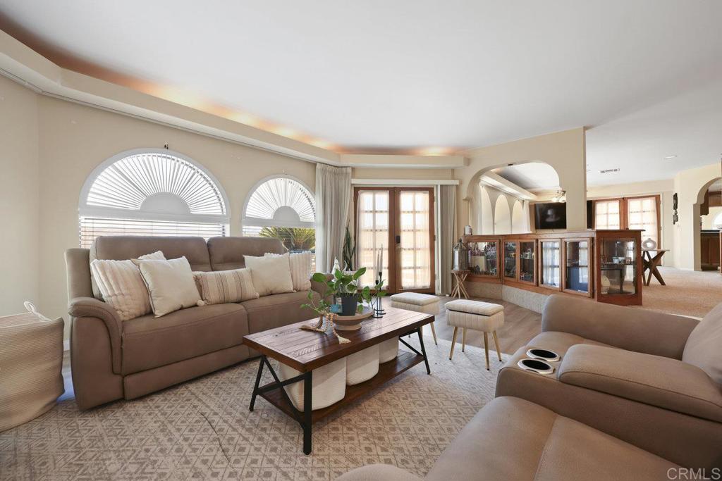 SD COUNTRY ESTATES - Residential