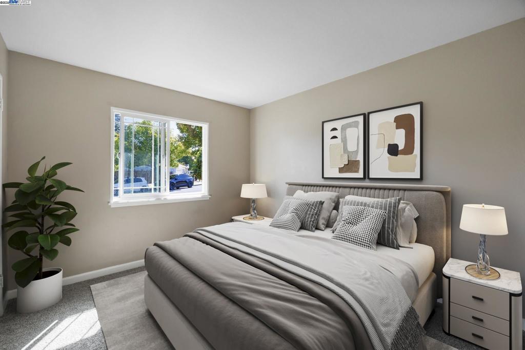 LIVERMORE DOWNS - Residential