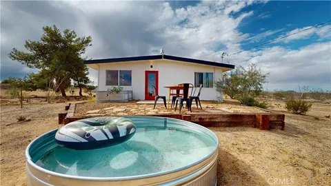 1271 Dakota Ln, Landers, CA 92285 - MLS#: JT25246931