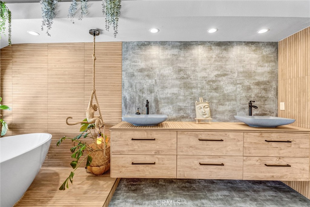 Mtn. View Homes (MTVH) - Residential