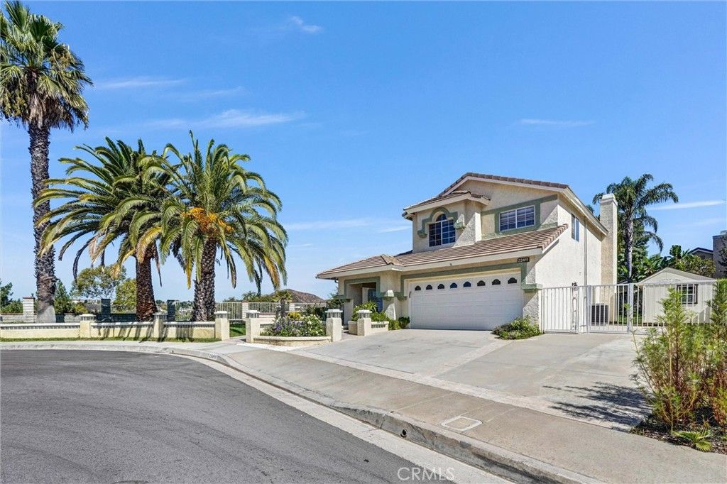 Photo of 22411 Holly Court, Saugus, CA 91390 (MLS # SR25254017)