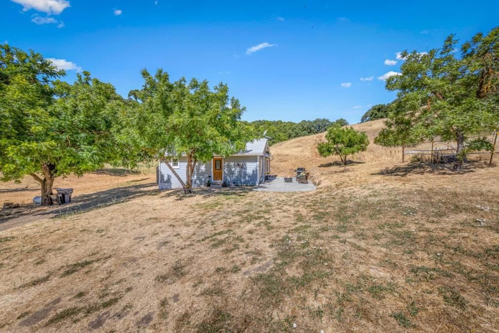 Photo of 23785 Mckean Road, San Jose, CA 95141 (MLS # ML82029720)