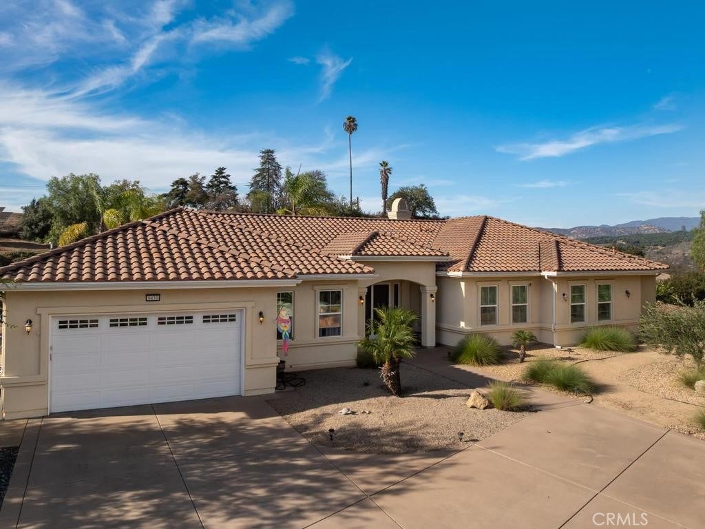 9430 W Lilac