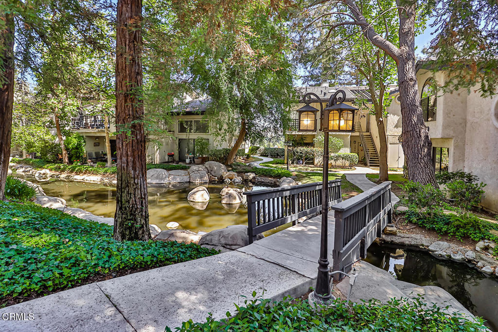 Lakeview Villas-816 - Residential