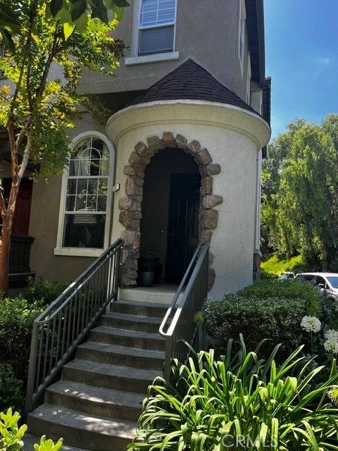Photo of 2 Benchmark LN, Aliso Viejo, CA 92656 (MLS # OC26112486)