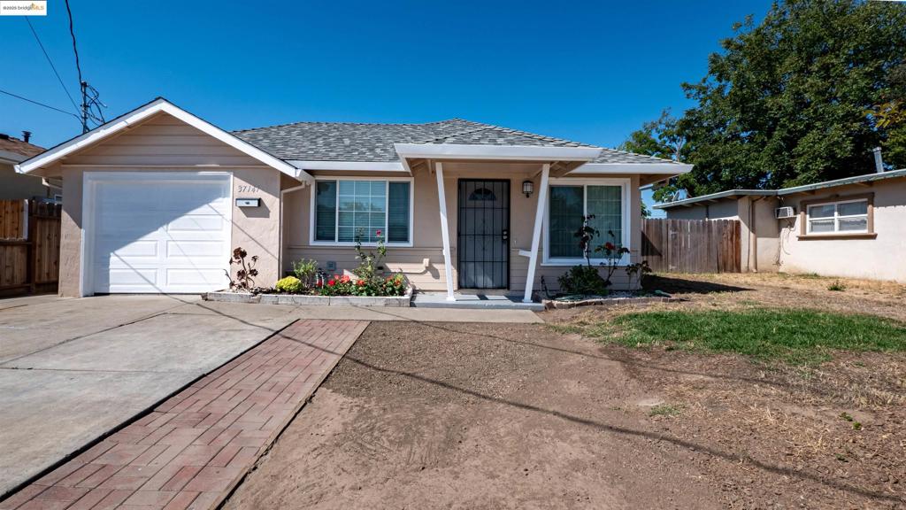 Open House Sunday, 7/13 from 1 to 4. Perfect Commute Location! This Quaint Cottage is Beautifully Renovated Three Bedrooms and Two Bath Home. This one has New Paint, Inside and Out, New Appliances, New Window Coverings, Beautiful Granite Counters and New LVP Flooring. In Addition to the Eating Area in the Kitchen there is a Big Breakfast Bar to allow for Additional Seating. There are Windows Everywhere making the Entire Home Bright. Each room has a Ceiling Fan. The Primary Bedroom features a Sliding Glass Door leading to the Patio. The Bathrooms have been updated. The Garage could be converted to a Home Office as it has Inside Access and a window also. The Large Backyard includes a Patio, Pergola and Lots of Room for Gardening. You have Easy Access to Hwys. 880, 84 and 680 as they are just minutes away.