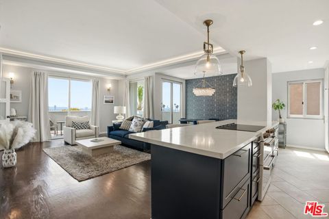 Photo of 7250 FRANKLIN Avenue #616, Los Angeles, CA 90046 (MLS # 26856479)