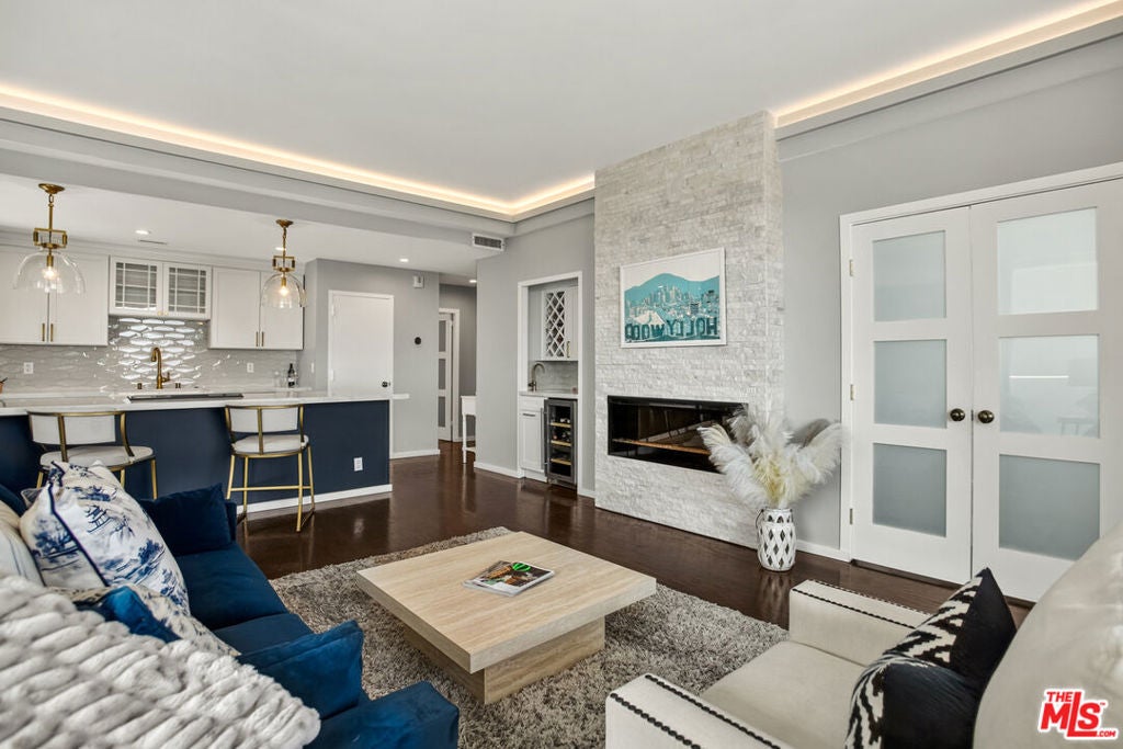 7250 FRANKLIN Avenue 616, Los Angeles CA 90046