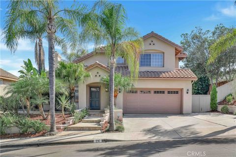 18 Via Trompeta Rancho Santa Margarita CA 92688