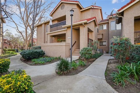 Photo of 2381 Archwood Lane #184, Simi Valley, CA 93063 (MLS # SR26081005)