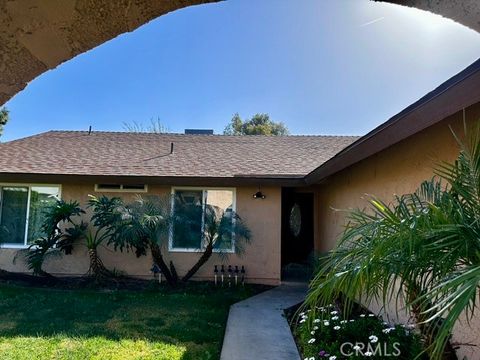 Photo of 1050 Athena Court, Riverside, CA 92507 (MLS # SR25199889)