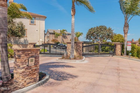 Tiny photo for 1223 Catalina Place, Oxnard, CA 93035 (MLS # V1-39318)