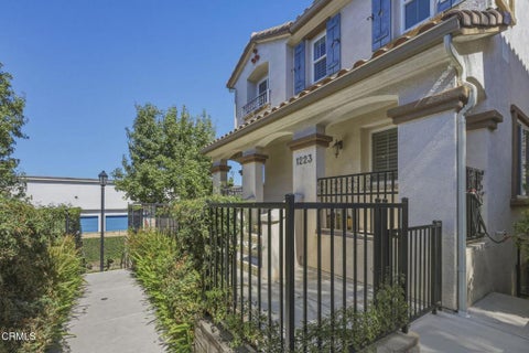 Tiny photo for 1223 Catalina Place, Oxnard, CA 93035 (MLS # V1-39318)