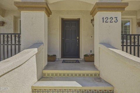 Tiny photo for 1223 Catalina Place, Oxnard, CA 93035 (MLS # V1-39318)