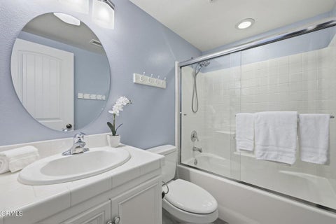 Tiny photo for 1223 Catalina Place, Oxnard, CA 93035 (MLS # V1-39318)