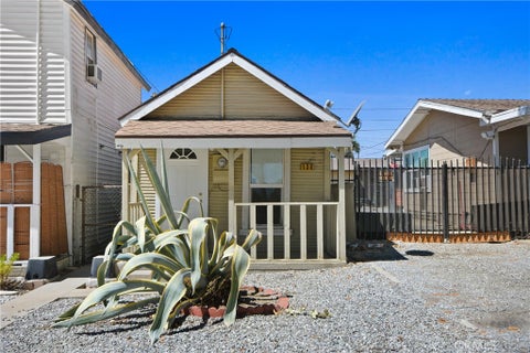 Photo of 138 N Riverside Avenue, Rialto, CA 92376 (MLS # CV26201994)