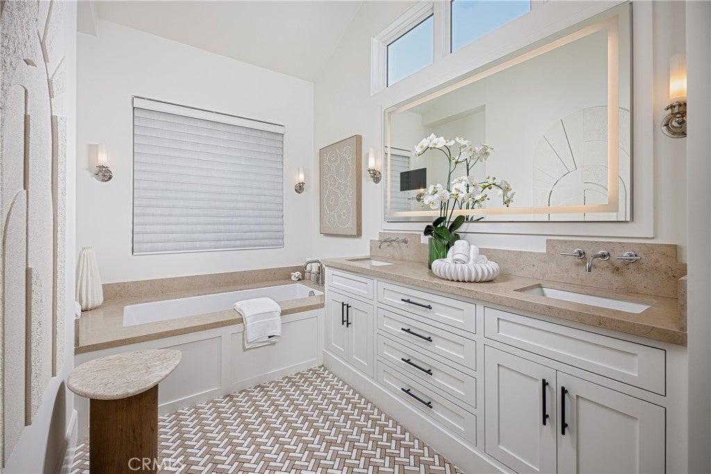 408 Poinsettia Avenue, Corona Del Mar CA 92625 - Photo 29