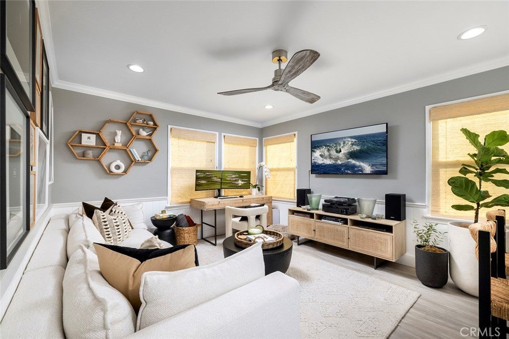 1609 E Balboa Boulevard, Newport Beach CA 92661 - Photo 29