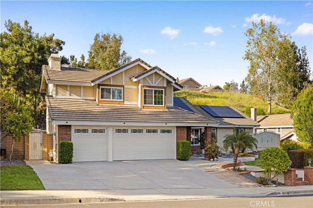 1111 Camino Del Cerritos