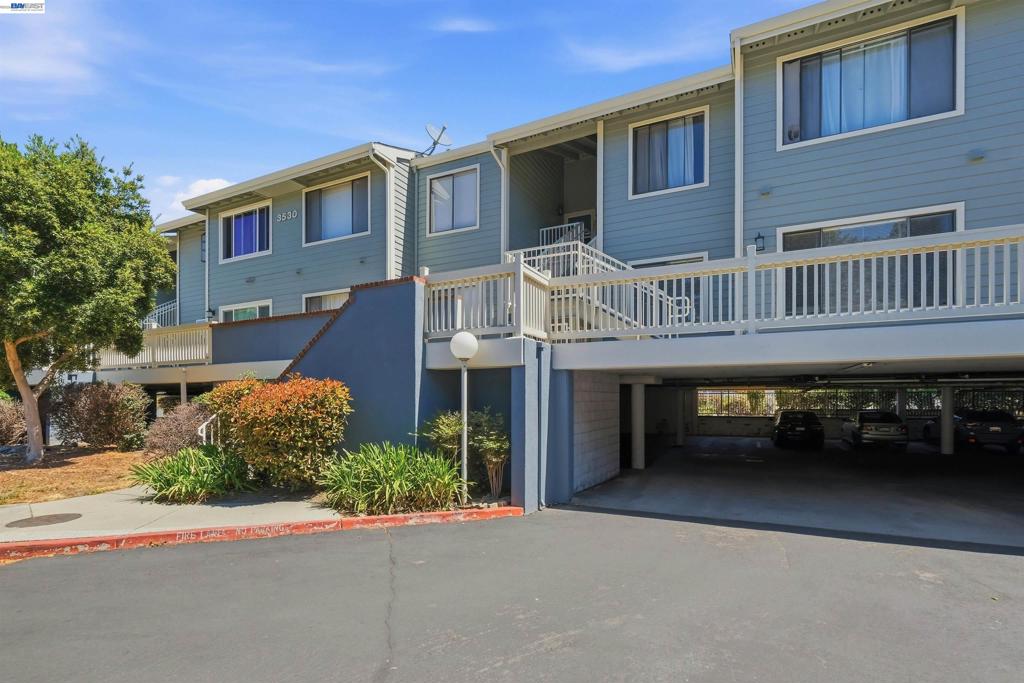 3530 Oakwood Terrace TER 104, Fremont CA 94536