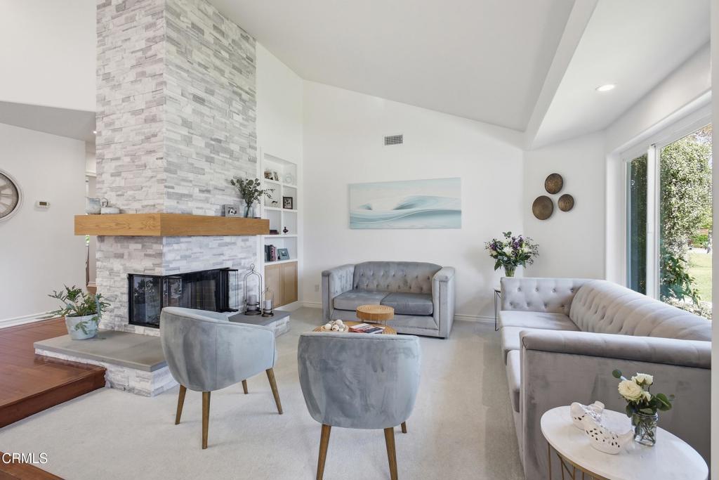 175 W Loop Drive