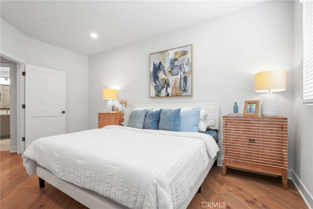 927 Deep Valley Drive 105