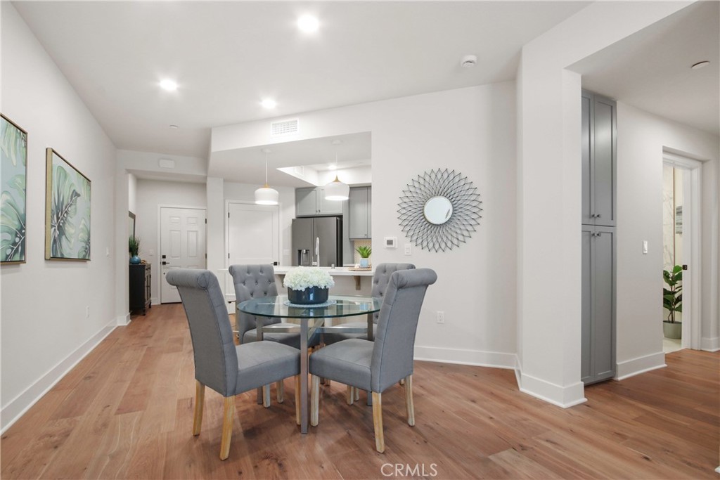 927 Deep Valley Drive 105