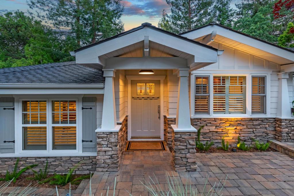 63 Ridgecourt
