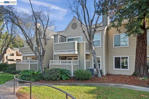 Photo of 215 Reflections Dr, San Ramon, CA 94583 (MLS # 41129811)