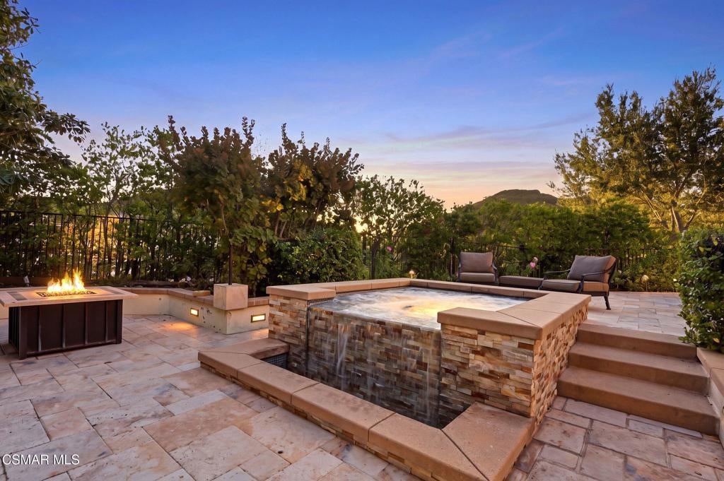 219 Baybrook Court