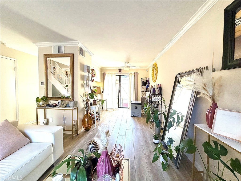 28615 Conejo View Drive, Agoura Hills CA 91301