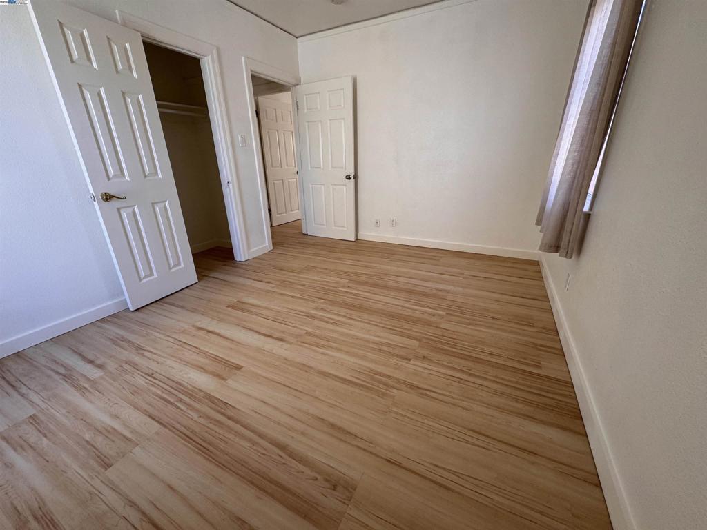 OAKLAND - Residential Lease