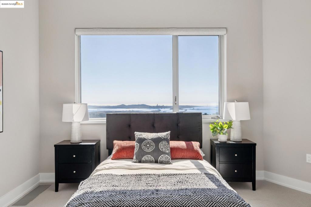 MONTCLAIR - Residential